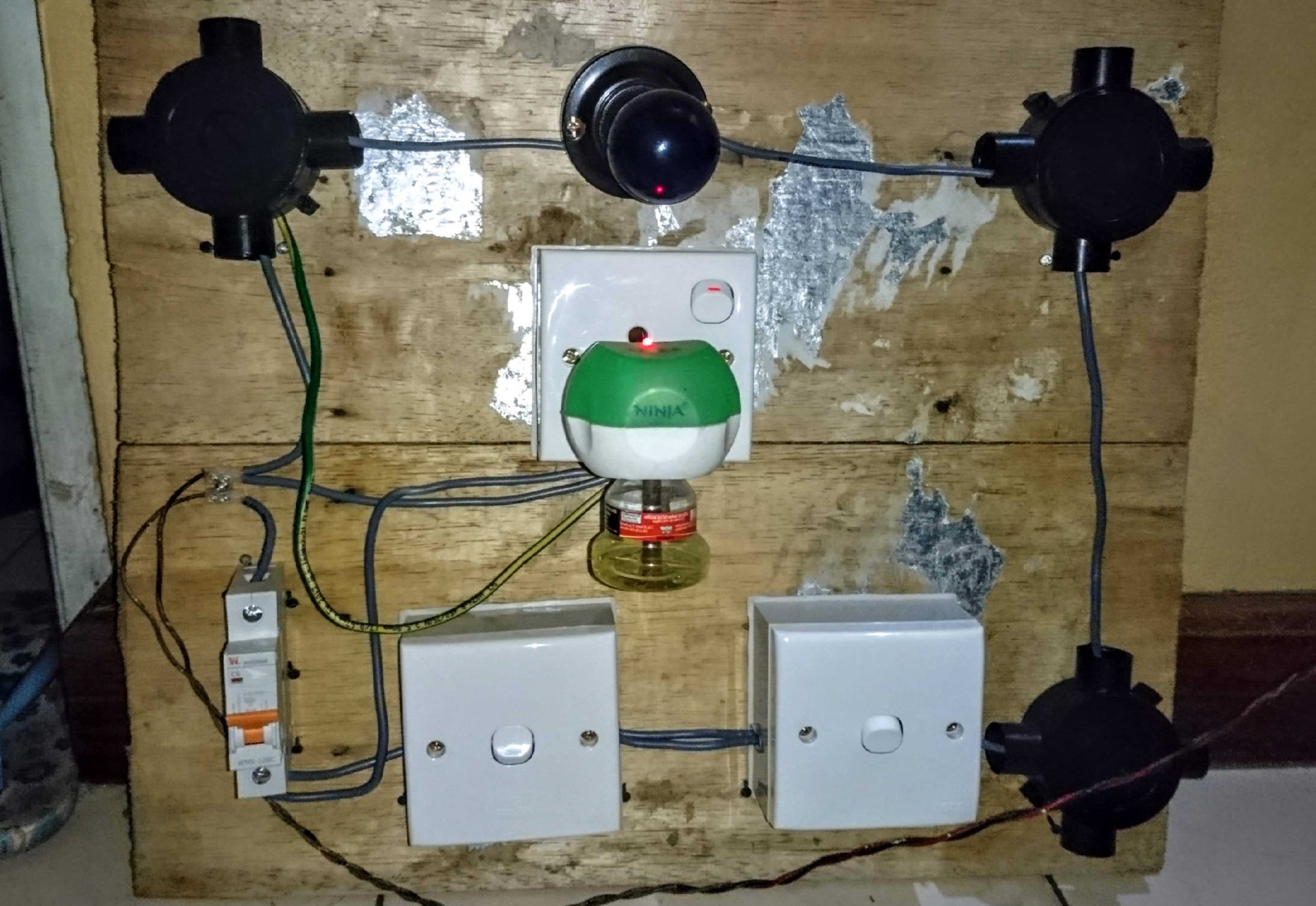 Circuit Breaker Demo